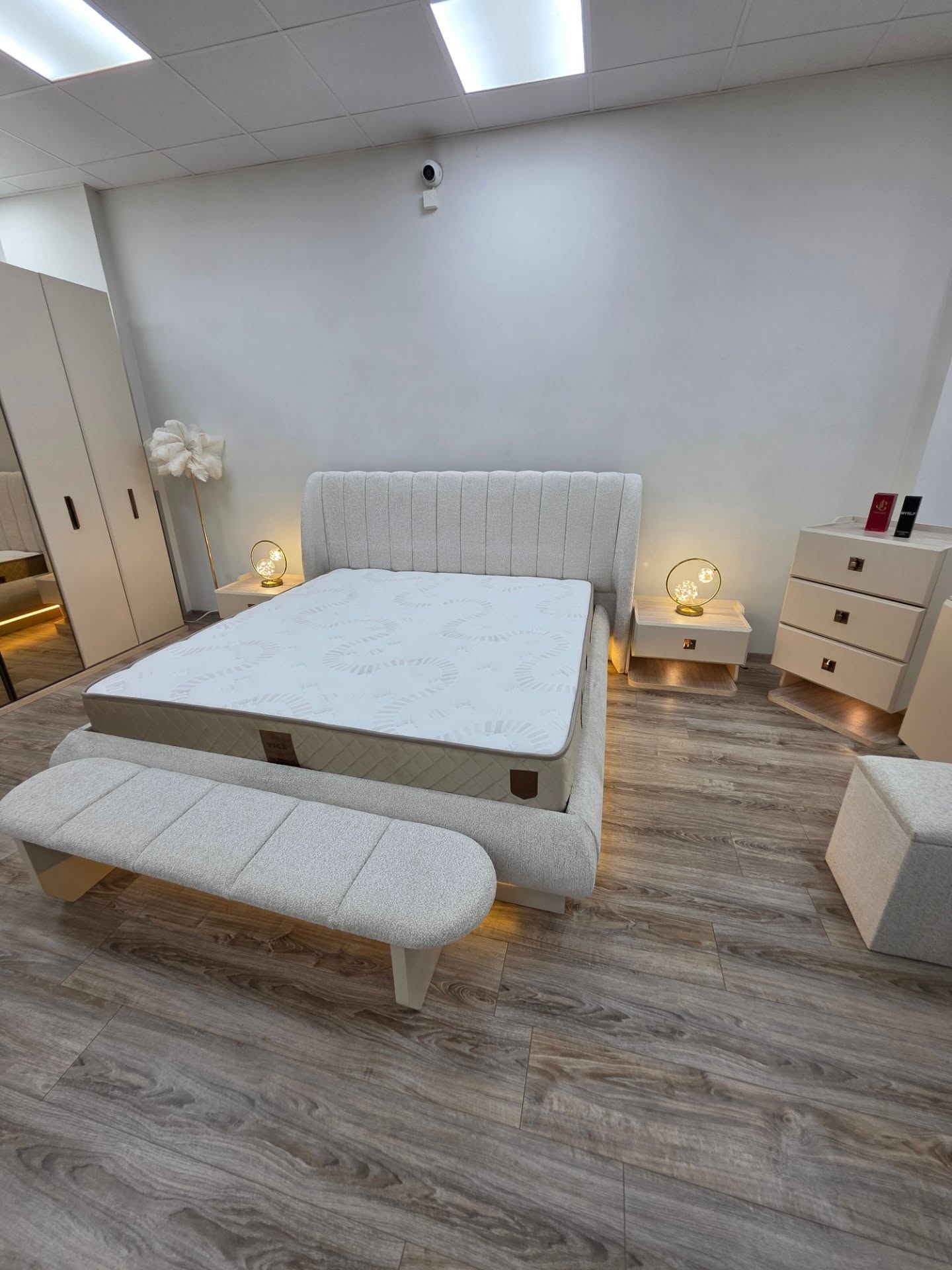 Roma travertin slaapkamer